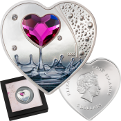 Brilliant-Love-Silver-Coin-in-Heart-Shape-with-Crystals-partly-Colored-in-Window-Box-2022